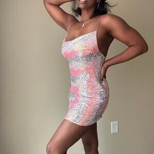 🥶 Selfie Leslie Peach and Silver Sequin Cowl Neck Mini Dress Size Medium